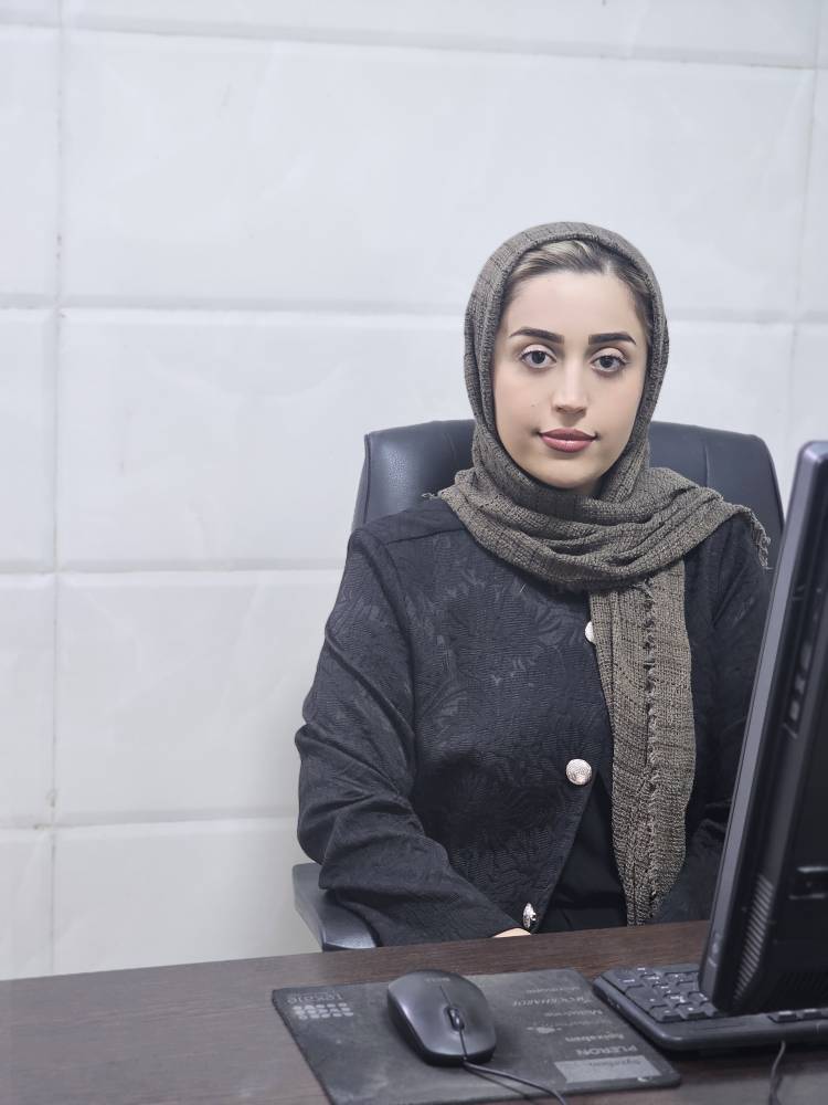 فاطمه شالویی